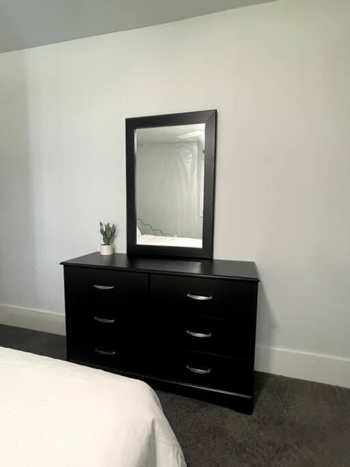 Holiday home Charming Bungalow Near Downtown *